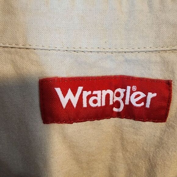 Men's Wrangler button-down shirt, size XL - Picture 2 of 4